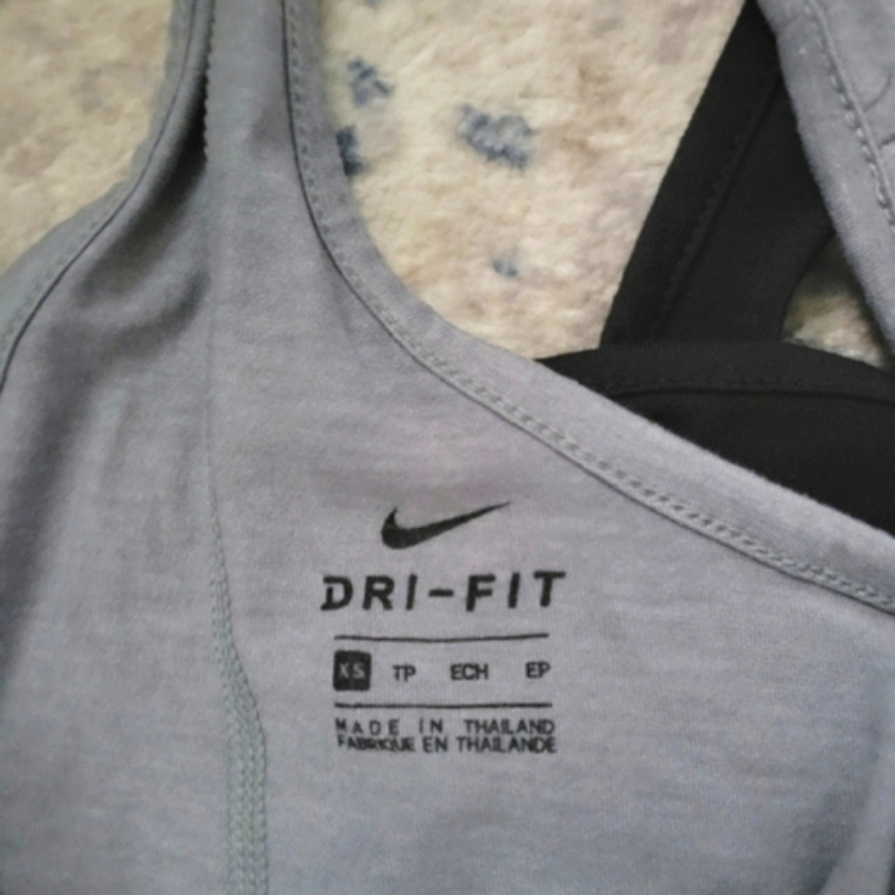 Two Nike Racerback tank tops - Picture 4 of 6